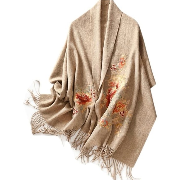 New oversize 100% wool Embroidered blanket scarf, shawl,...